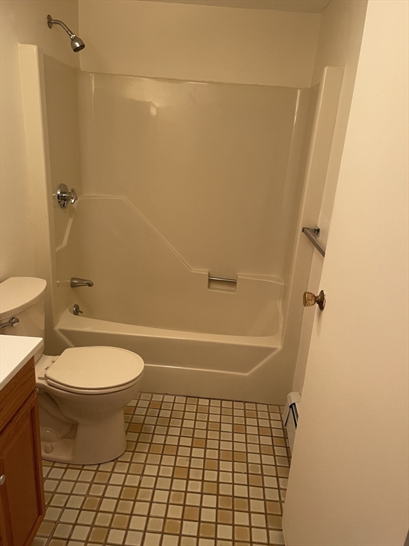 50 Cambridge Rd, Woburn