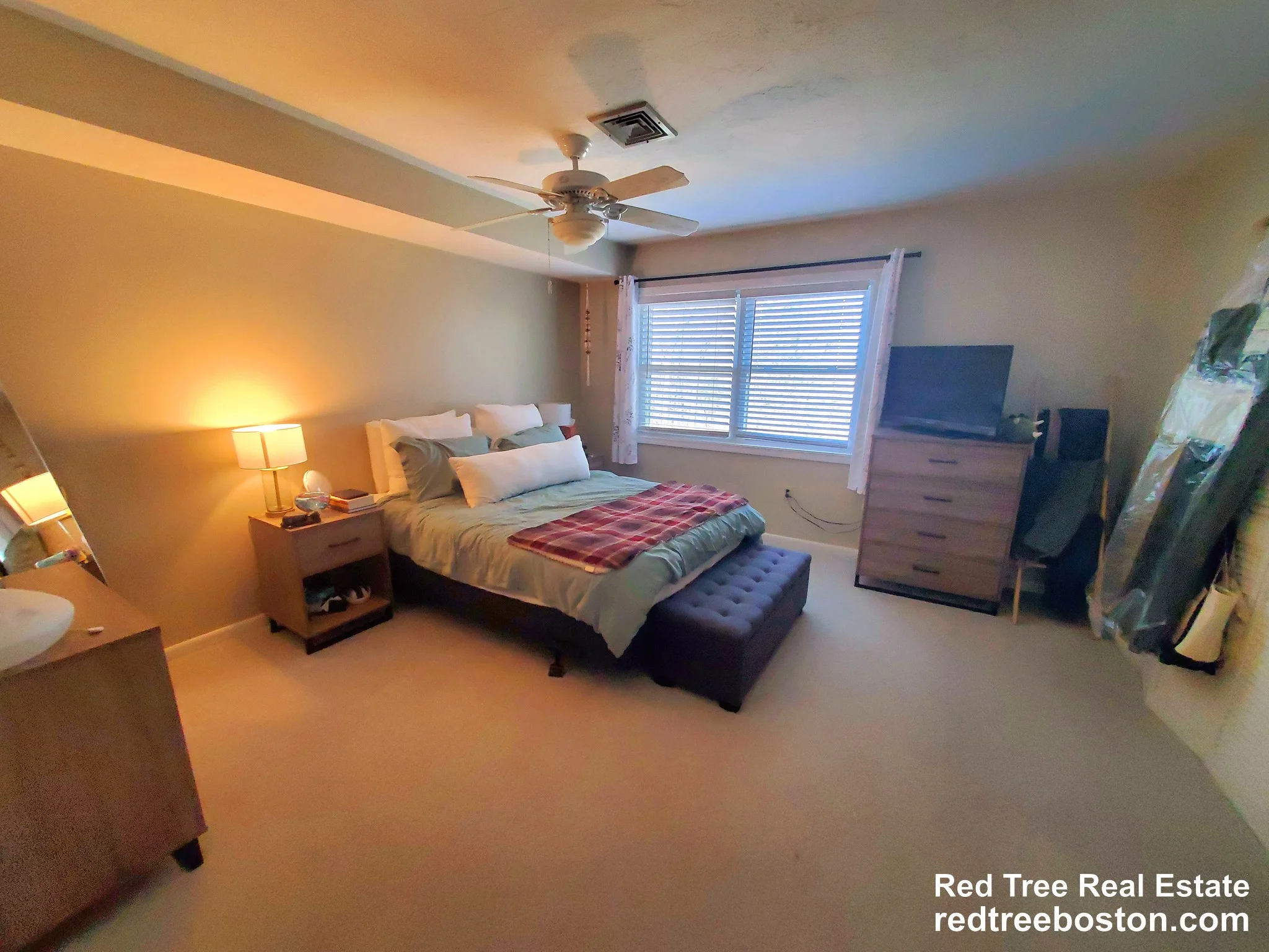 1400 Lagrange St, West Roxbury