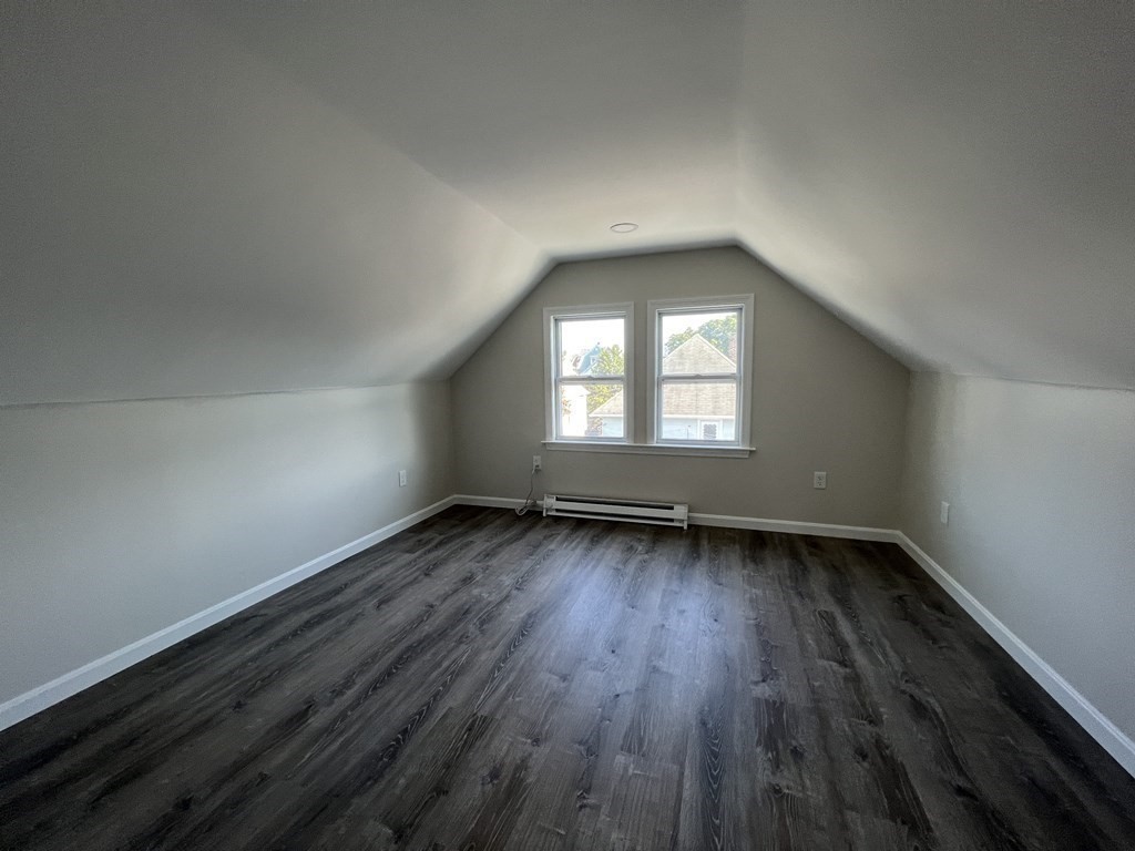 28 Wellesley St, Tufts University