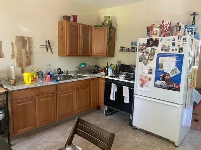 54 Williams, Northampton