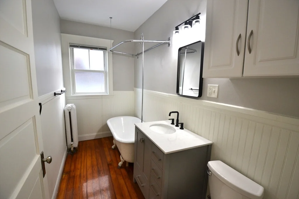 82 Montebello Rd, Jamaica Plain