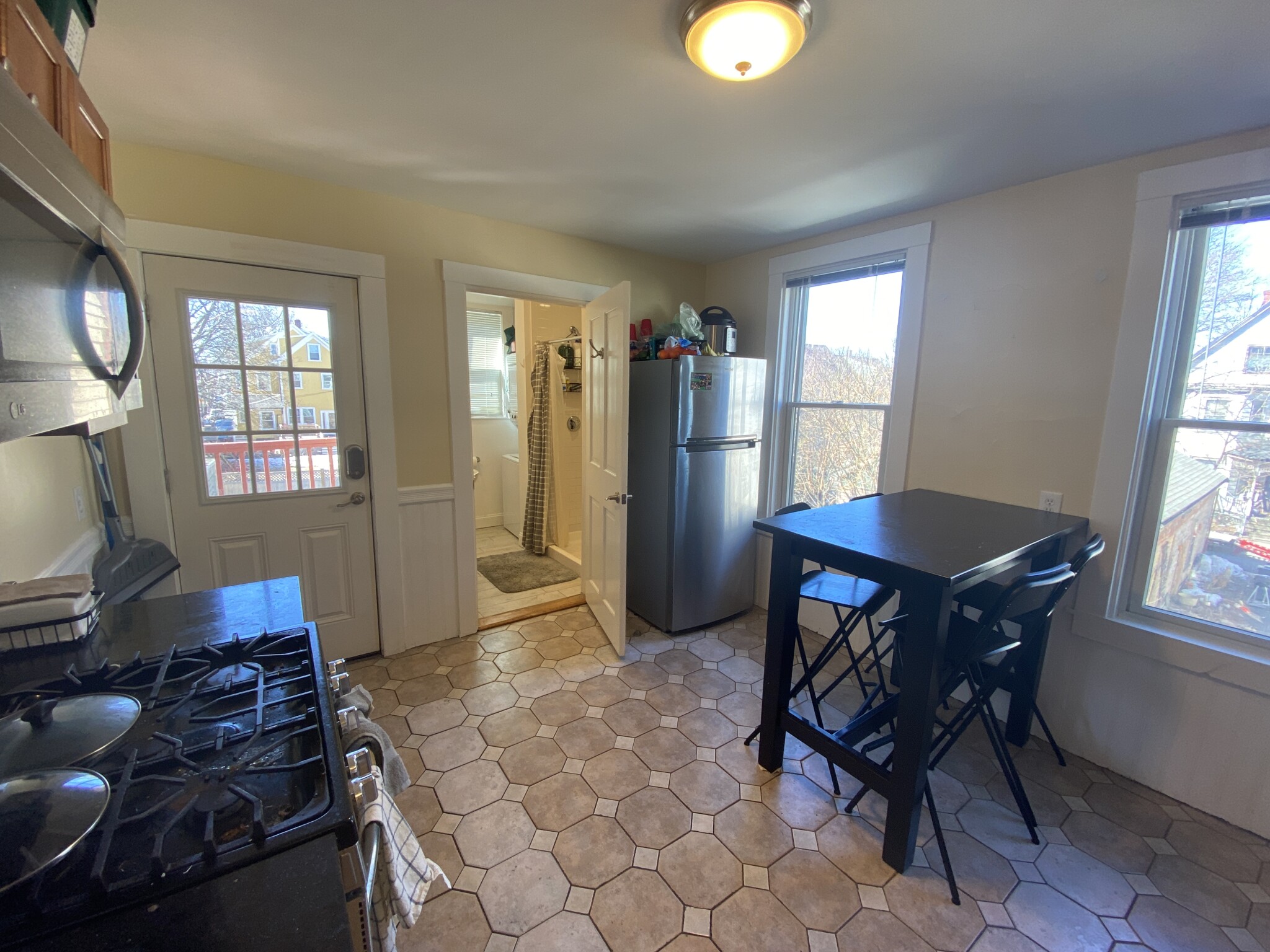 176 Elm St, North Cambridge