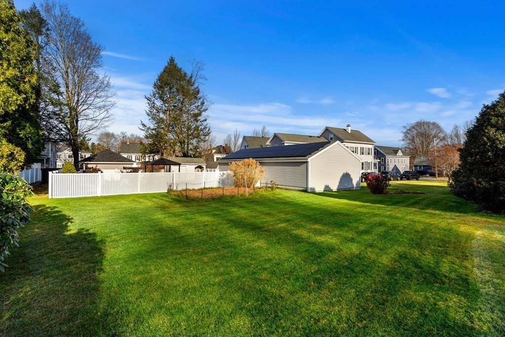 233 Main St, North Andover