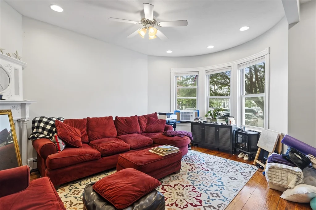 194 Emerson St, South Boston