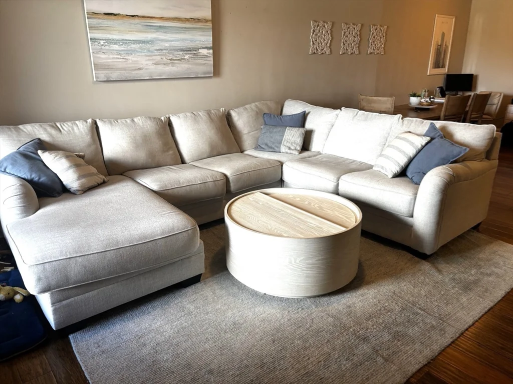 380 West Broadway, South Boston