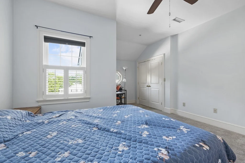 50 Clemence St, Cranston