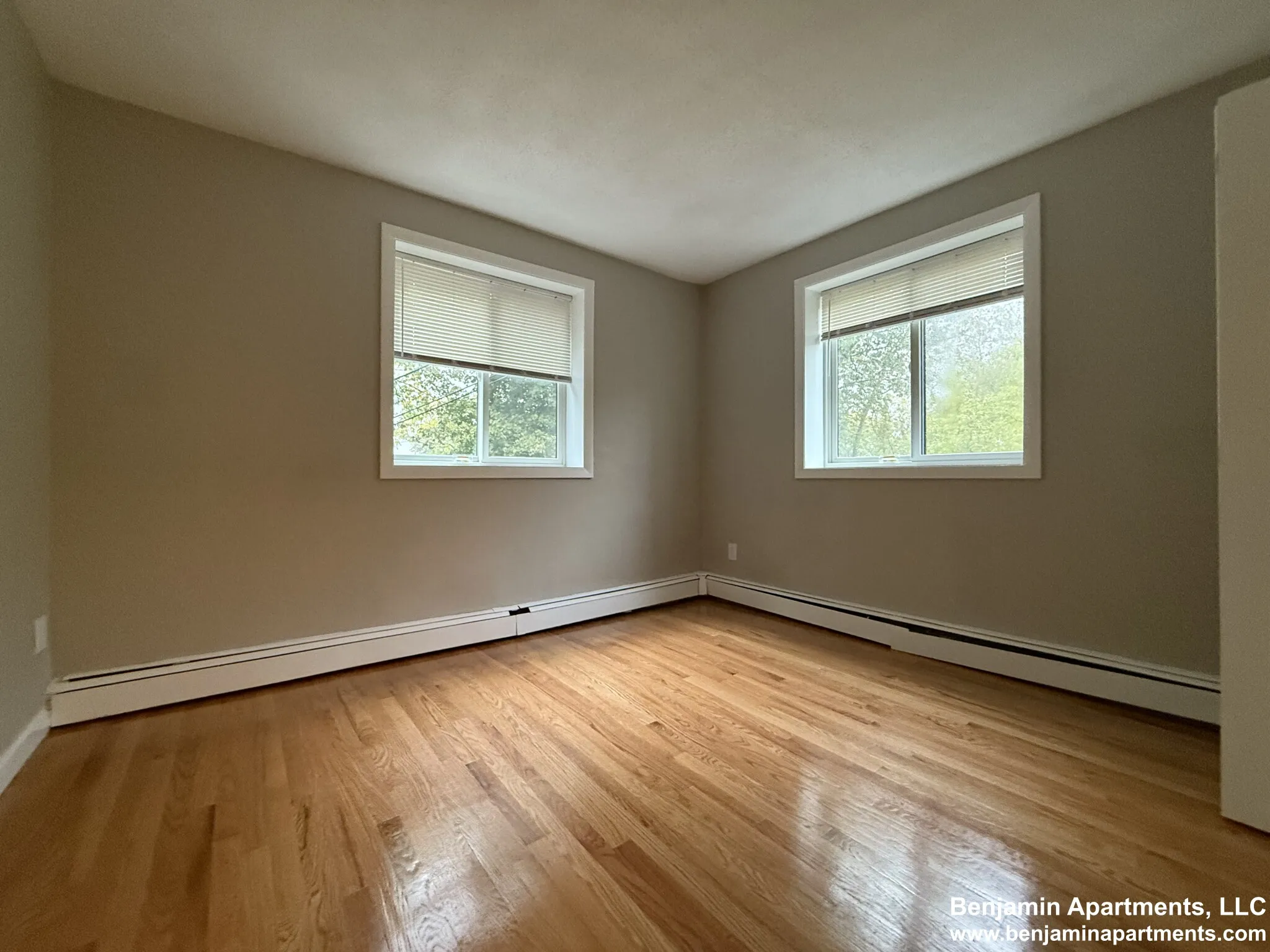 226 Parker Hill Ave, Mission Hill