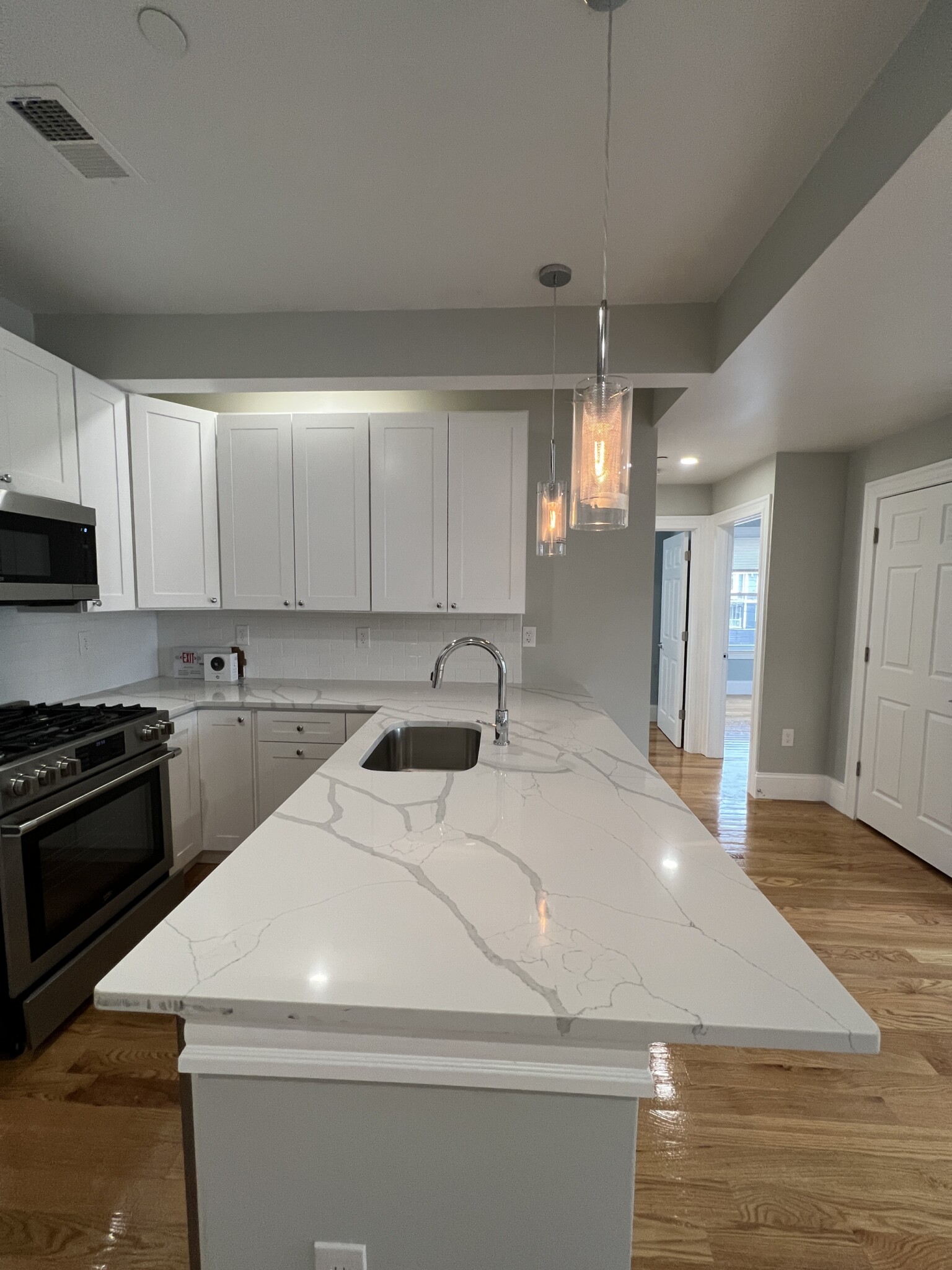 71 Pearl St, East Somerville