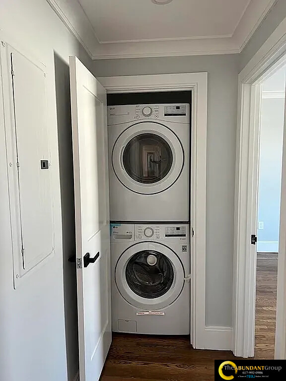 66 Calvary St, South Side