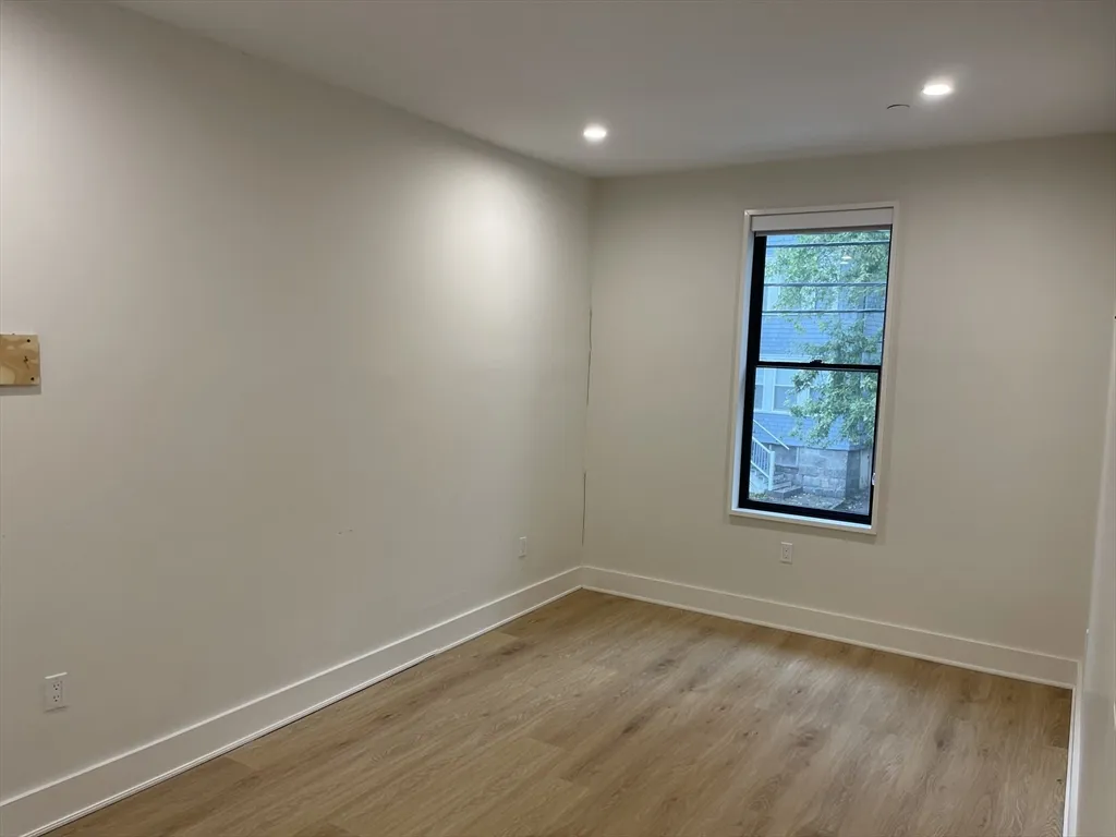 69 Bailey St, Dorchester