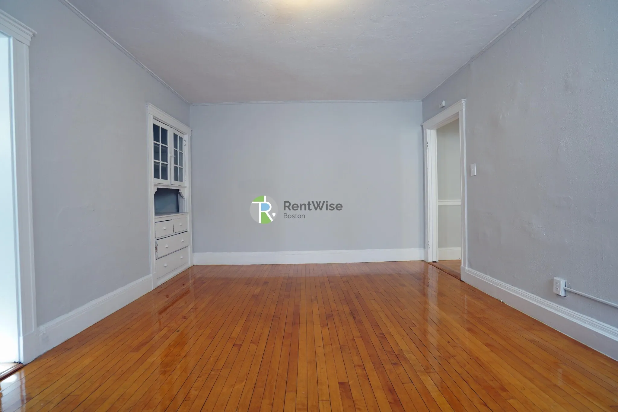 90 Cypress St, Emerson Gardens