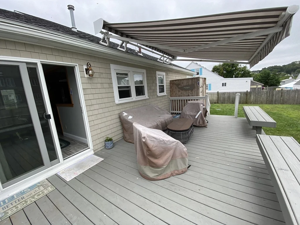 28 Constitution Rd, Marshfield