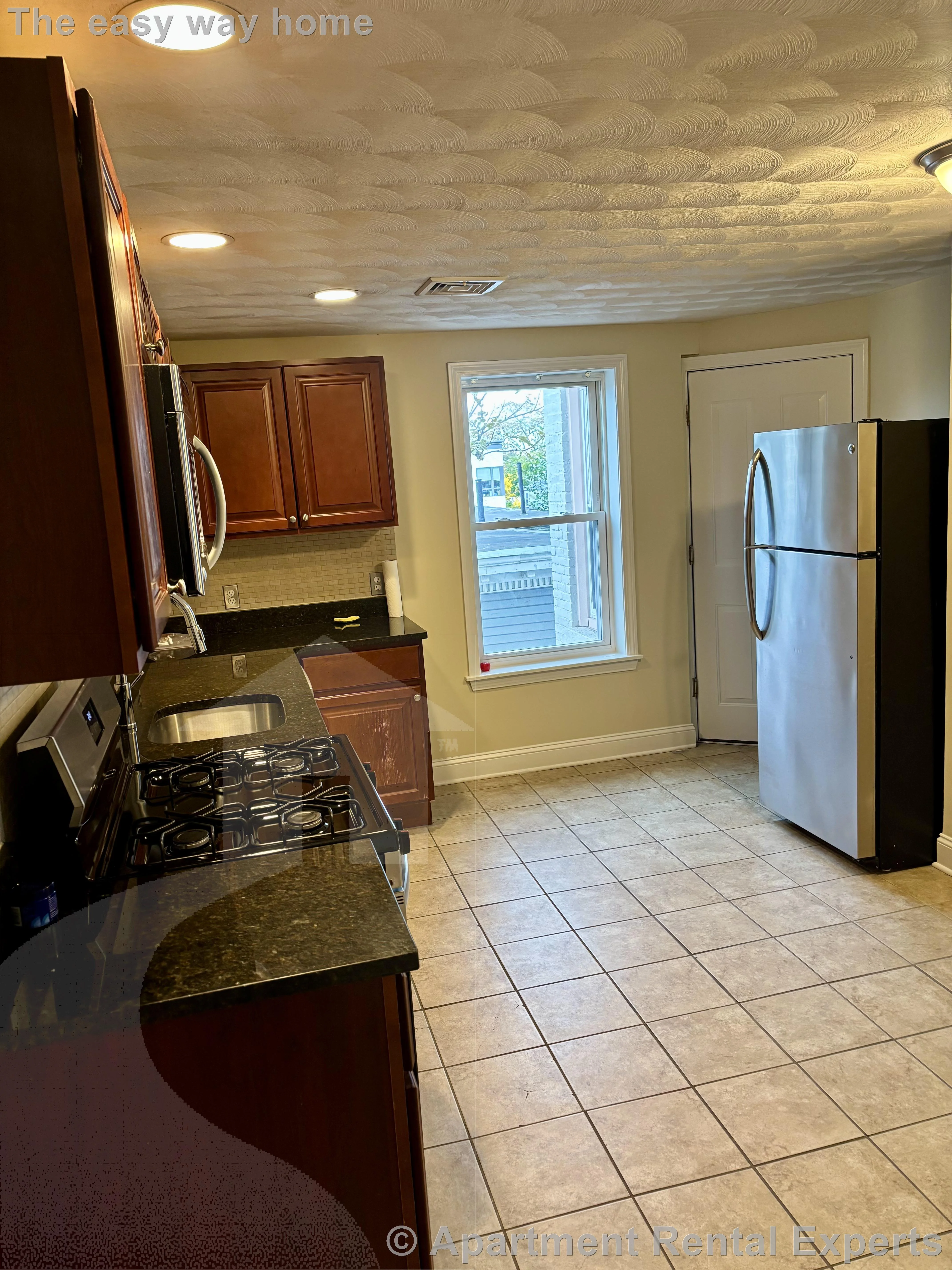 6 Douglass St, Central Square