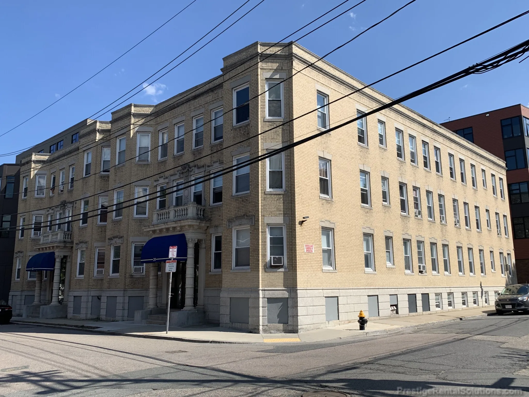 31 Gardner St, Allston