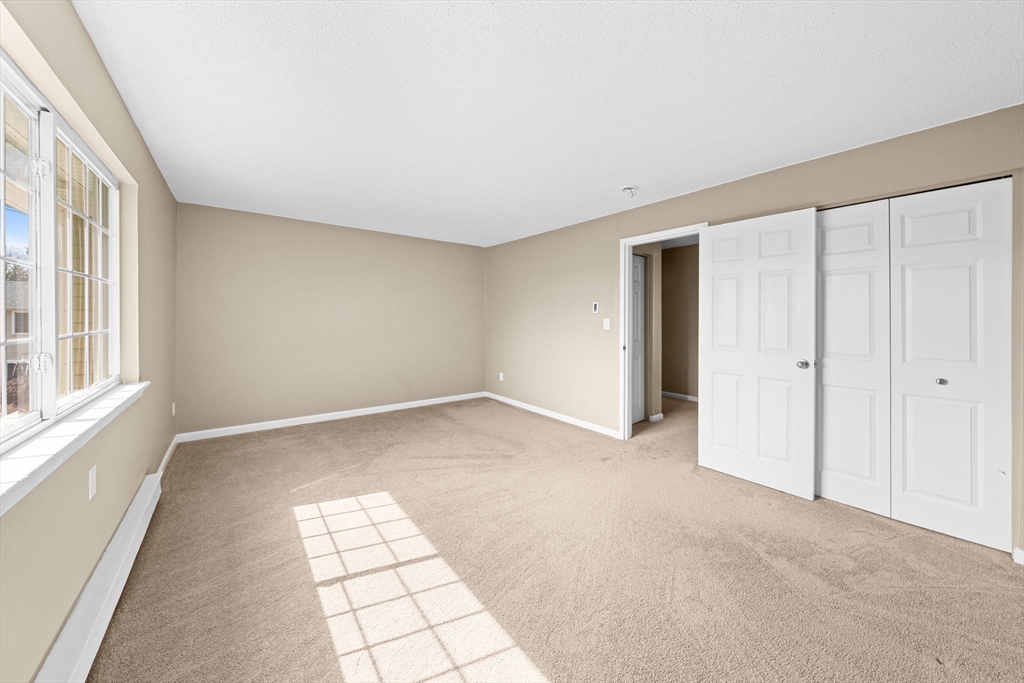 741 Washington St, Easton