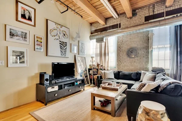 43 Charlton St, Everett