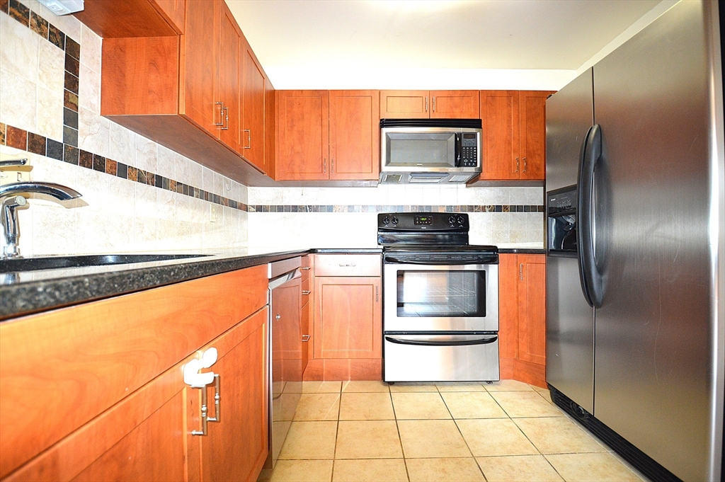 50 Winchester St, Coolidge Corner