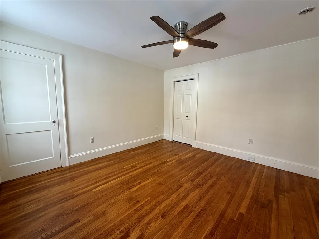 31 Oakley Rd, Watertown