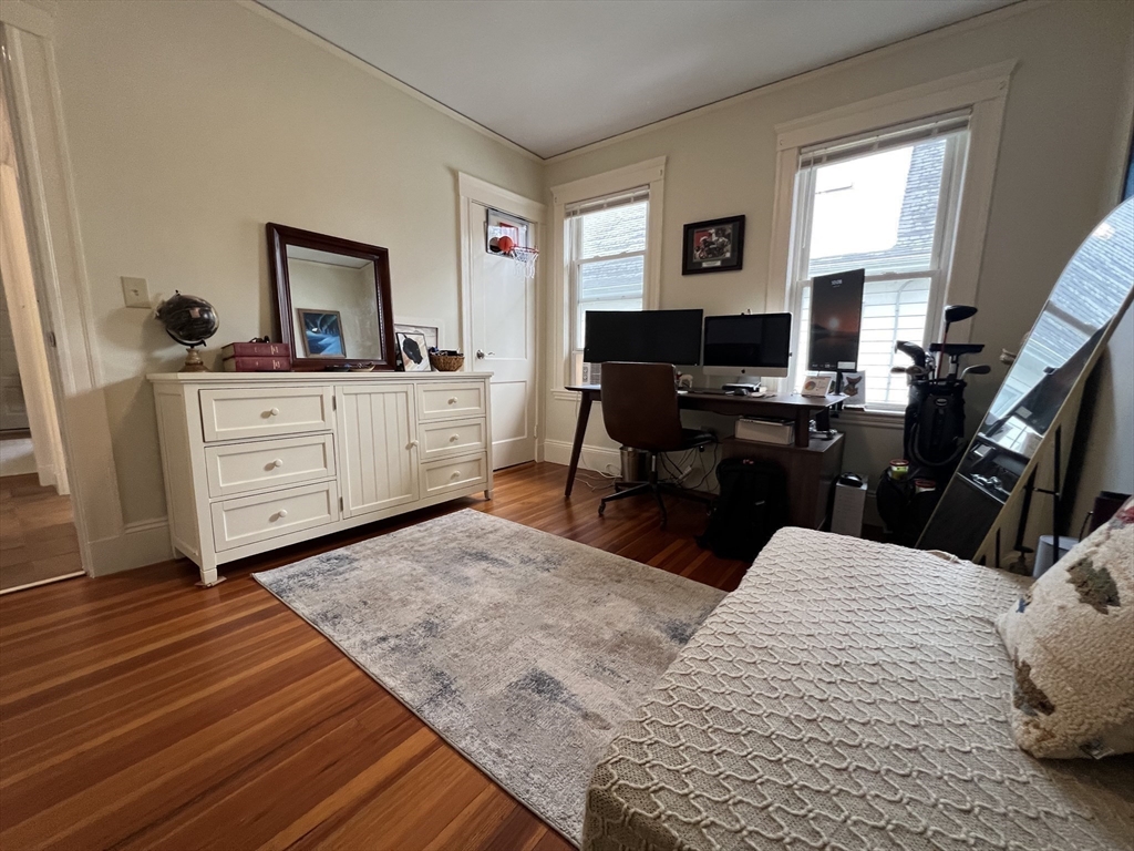 235 White St, Belmont