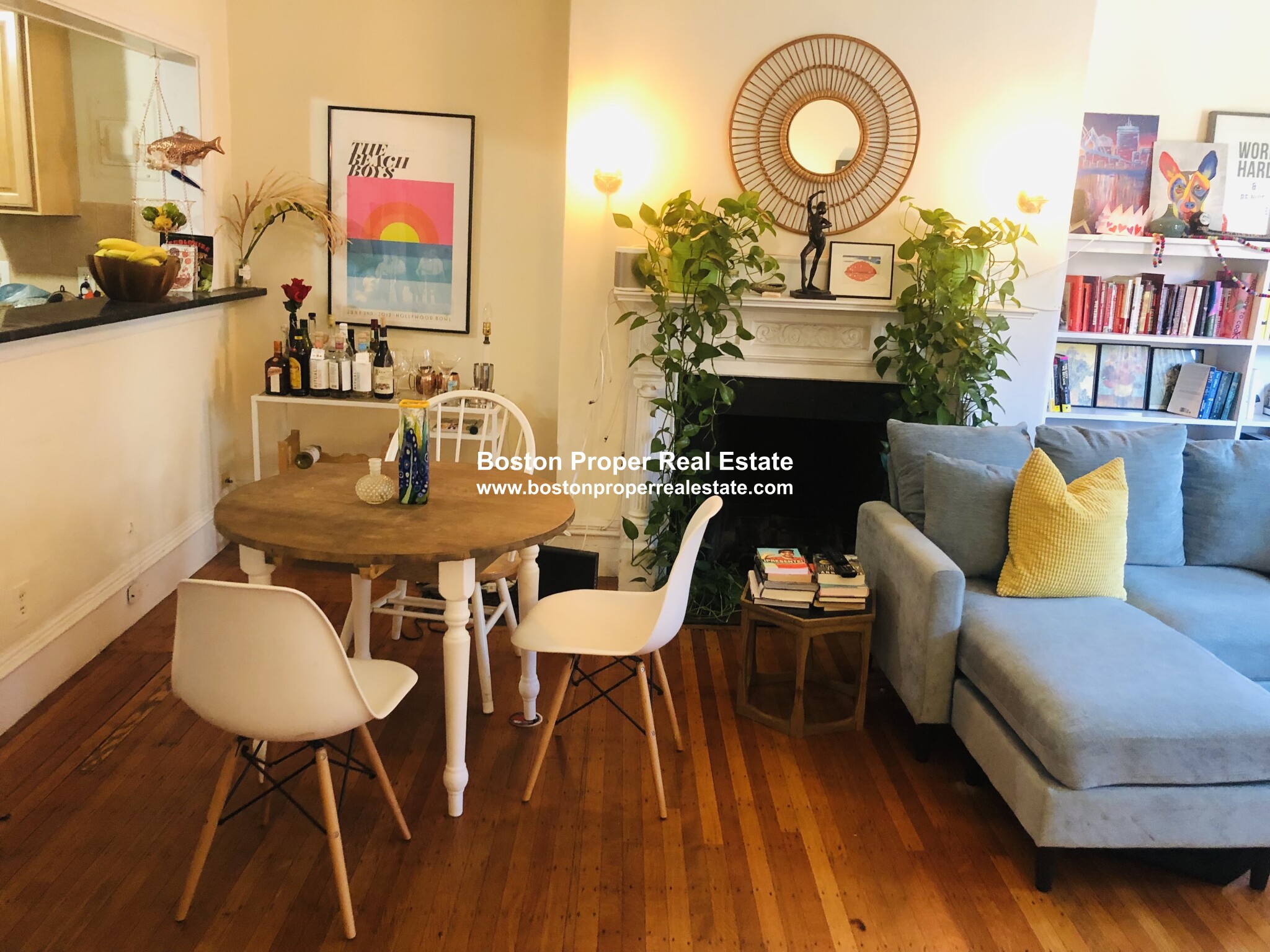 16 Hereford St, Back Bay