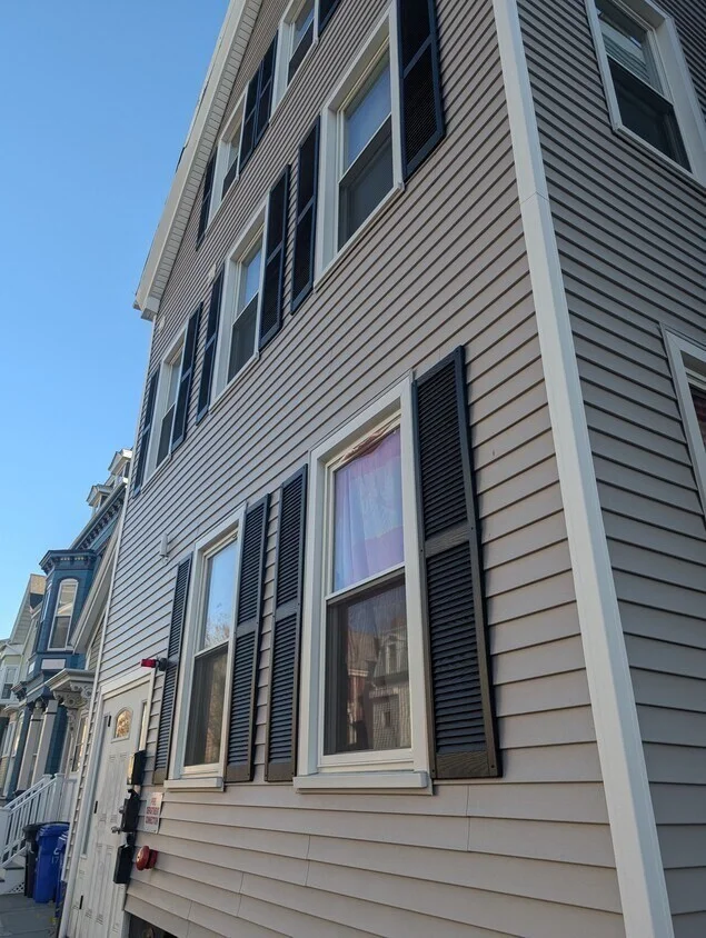 167 Lexington St, East Boston