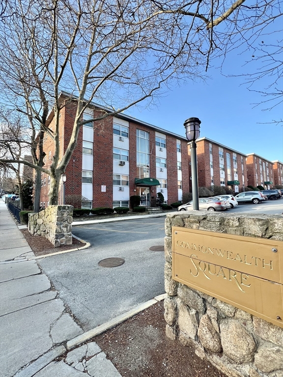 15 Commonwealth Ct, Brighton