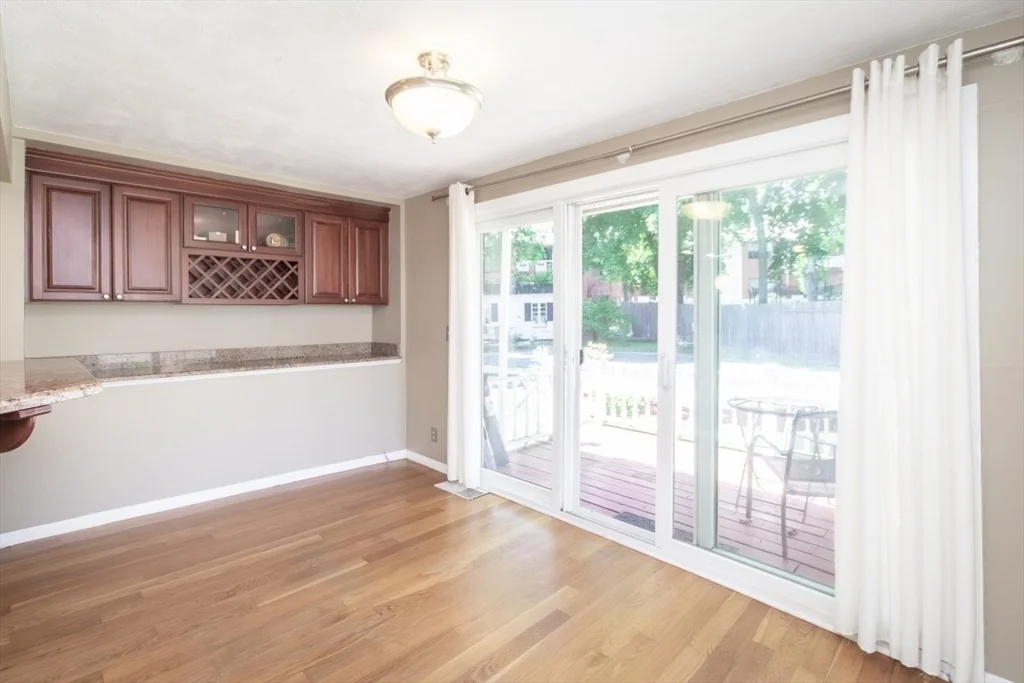 32 Hamilton Rd, Wakefield