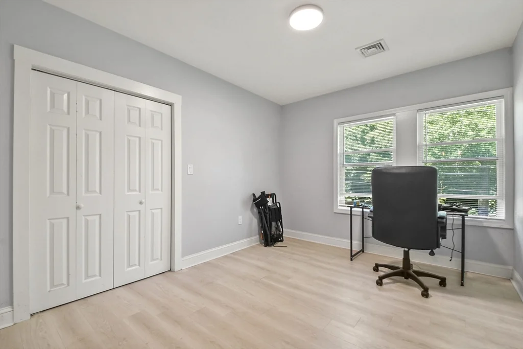 60 Brook Rd, Milton Hill