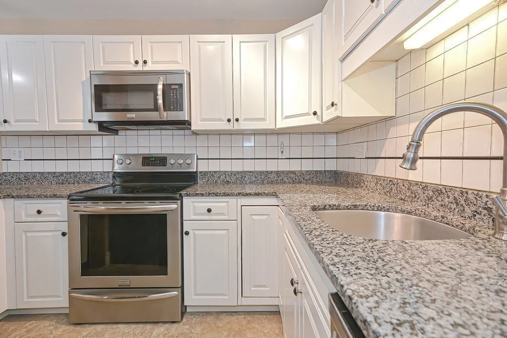 14 Sanford Rd, Medway