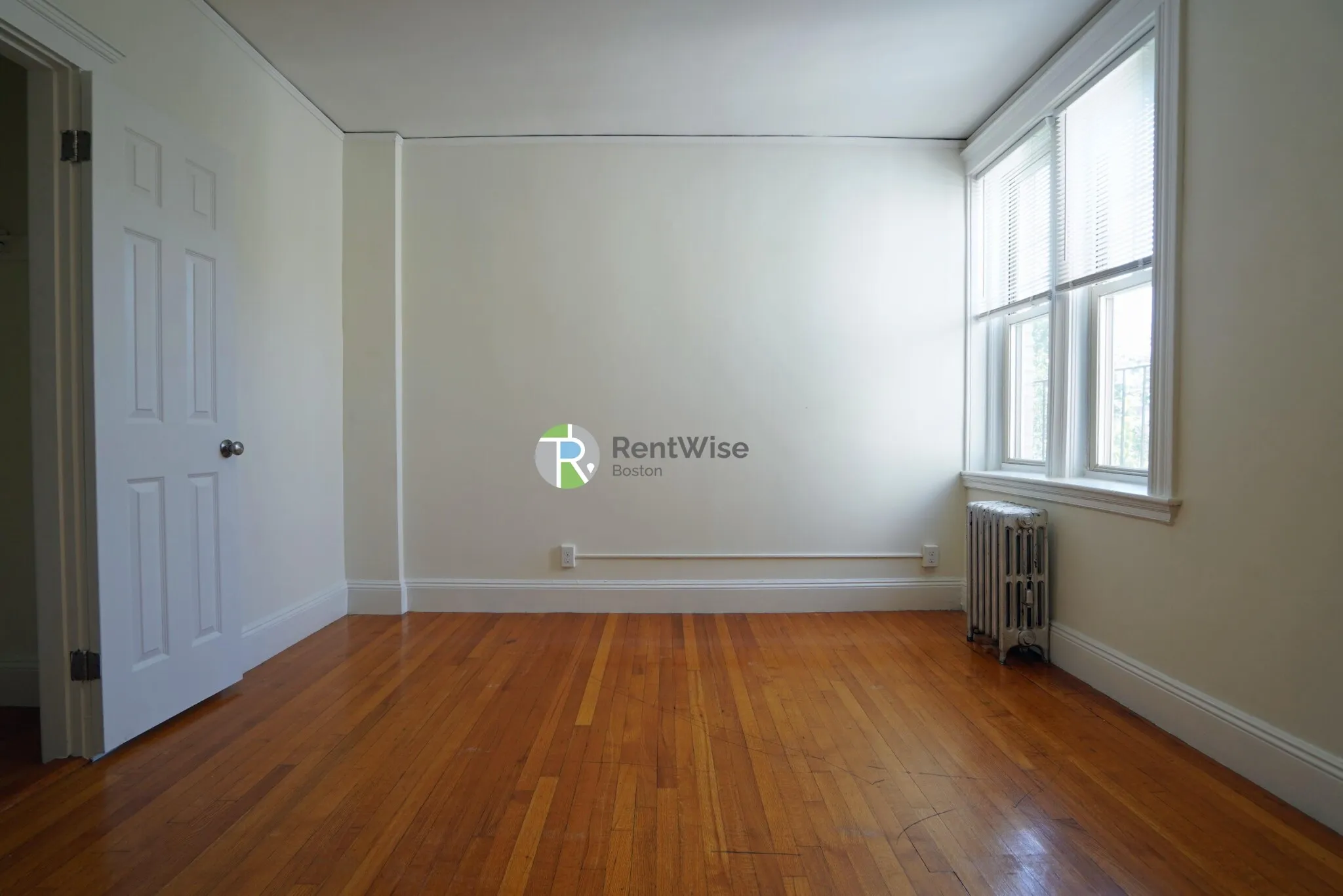 1848 Commonwealth Ave, Brighton