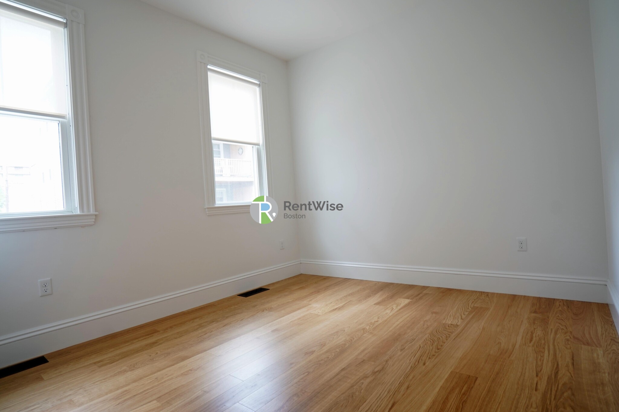 83 Gardner St, Allston