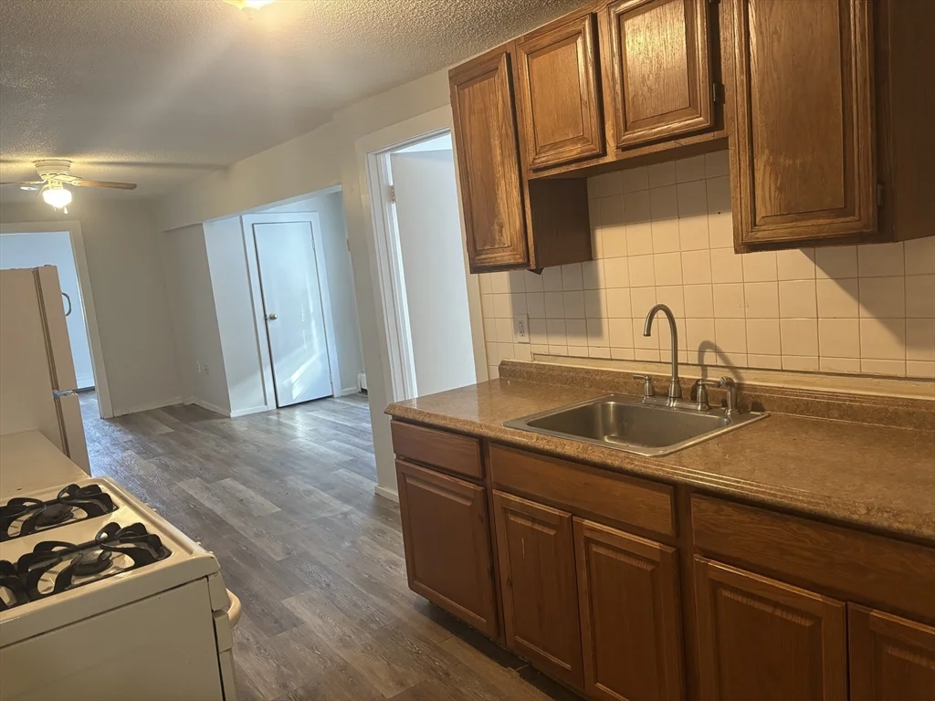 108 S Common St, Lynn