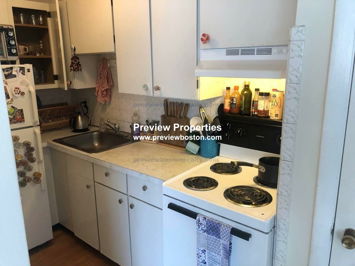 200 Kelton St, Allston