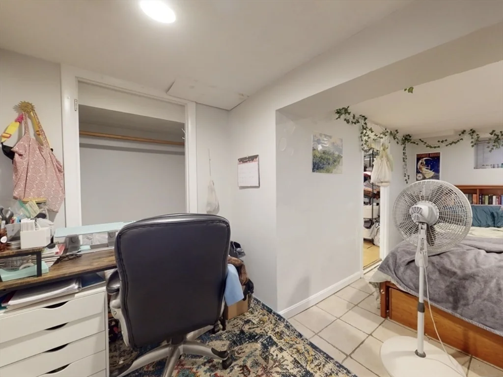 32 S Huntington, Mission Hill