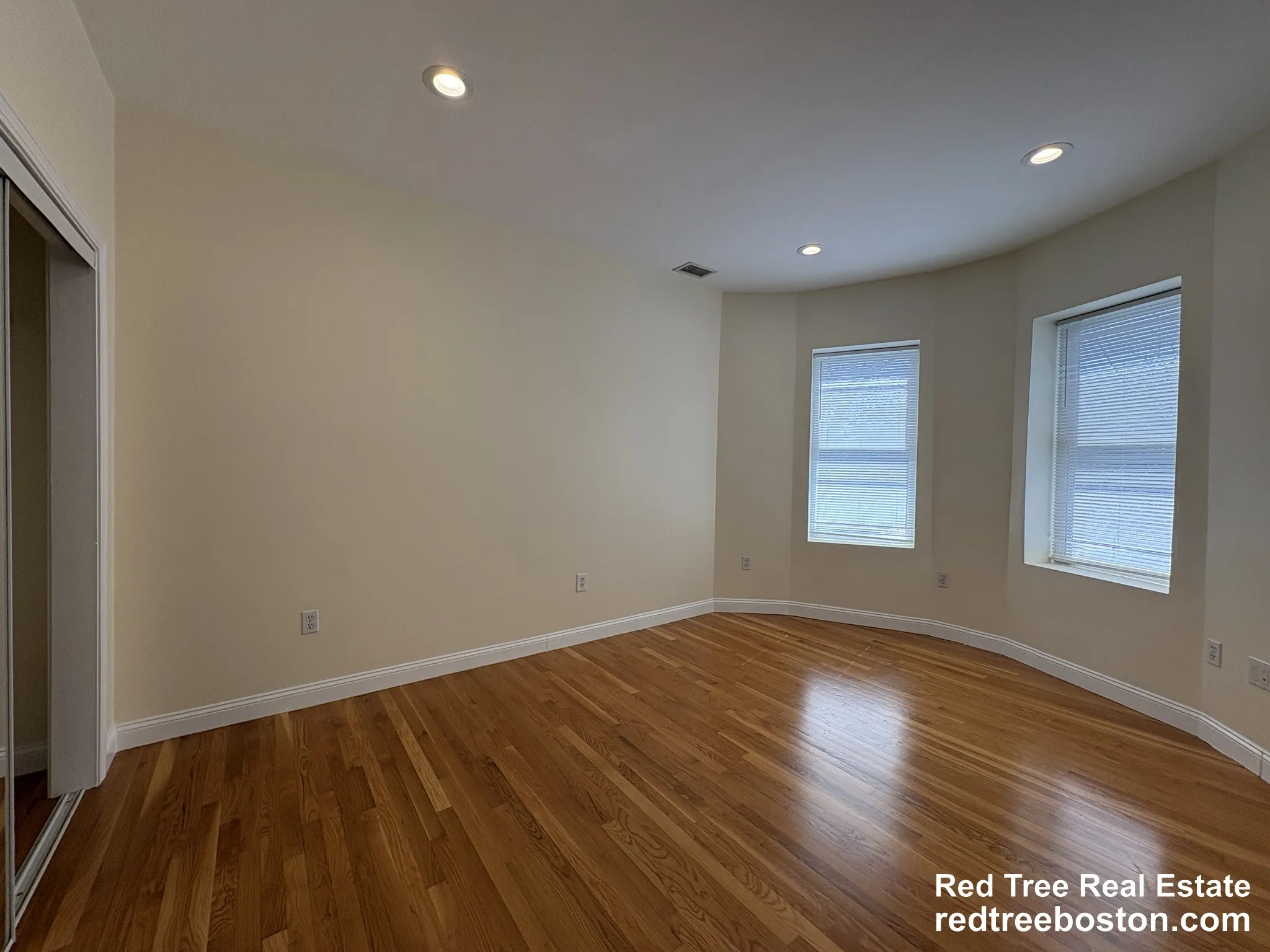 1801 Beacon St, Brookline