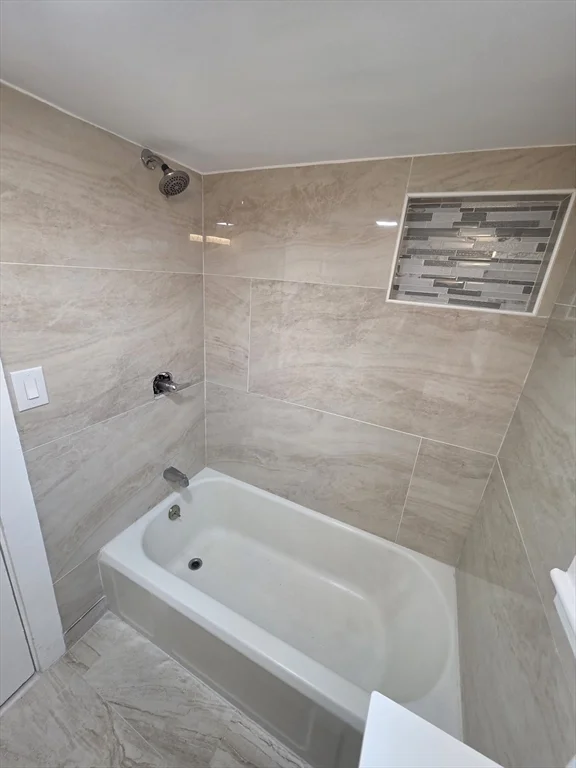 154 Pleasant St, Marlborough