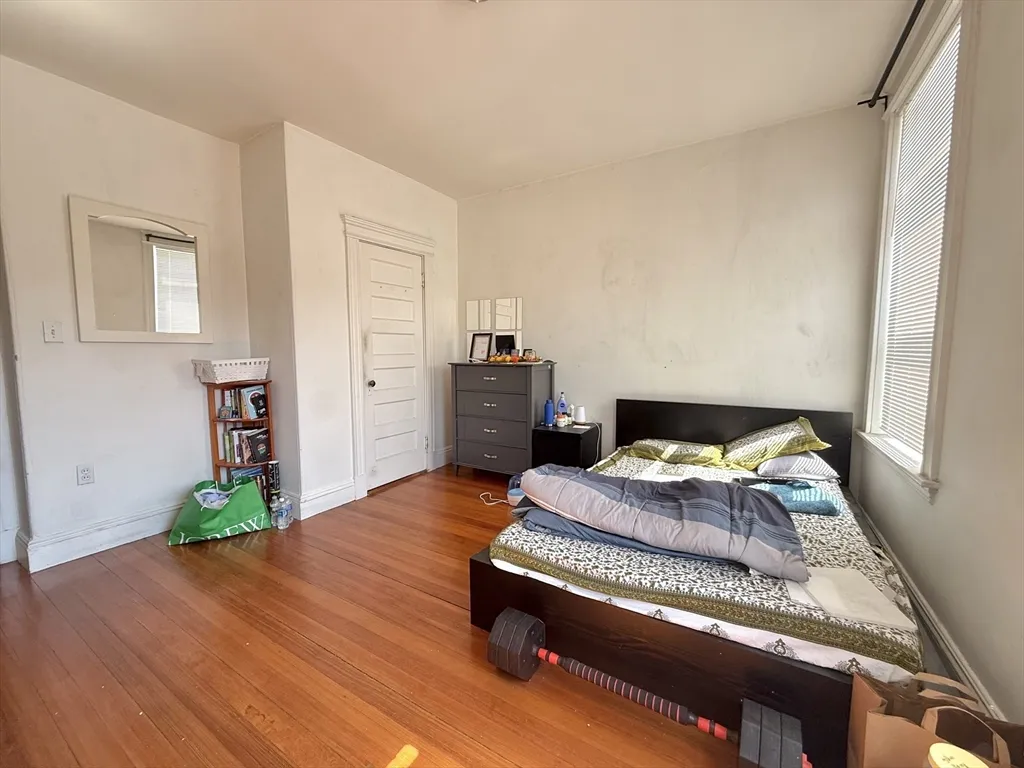 1908 Beacon St, Brookline