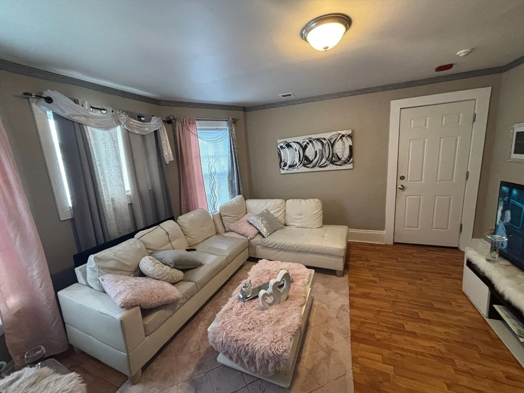 31 S Stowell St, Worcester