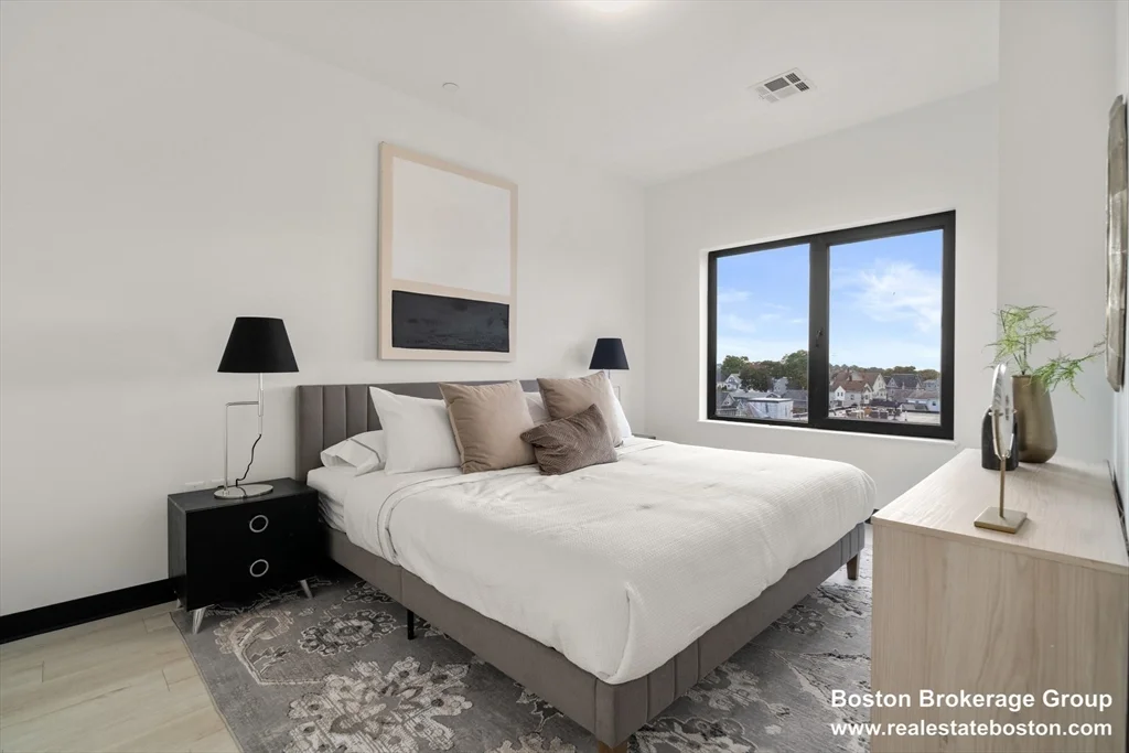 600 Broadway, South Boston