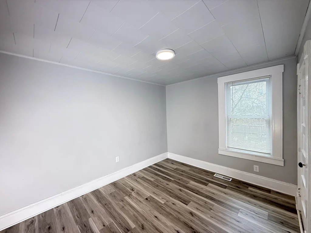 227 White St, Pawtucketville