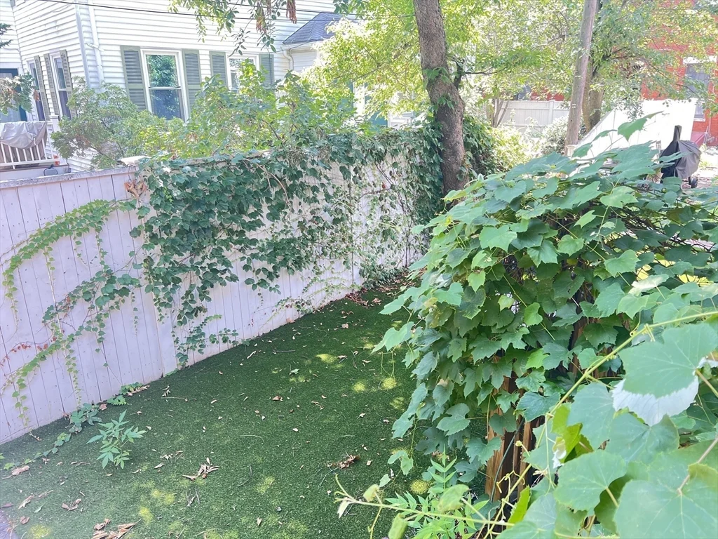 15 Boardman St, Central Square