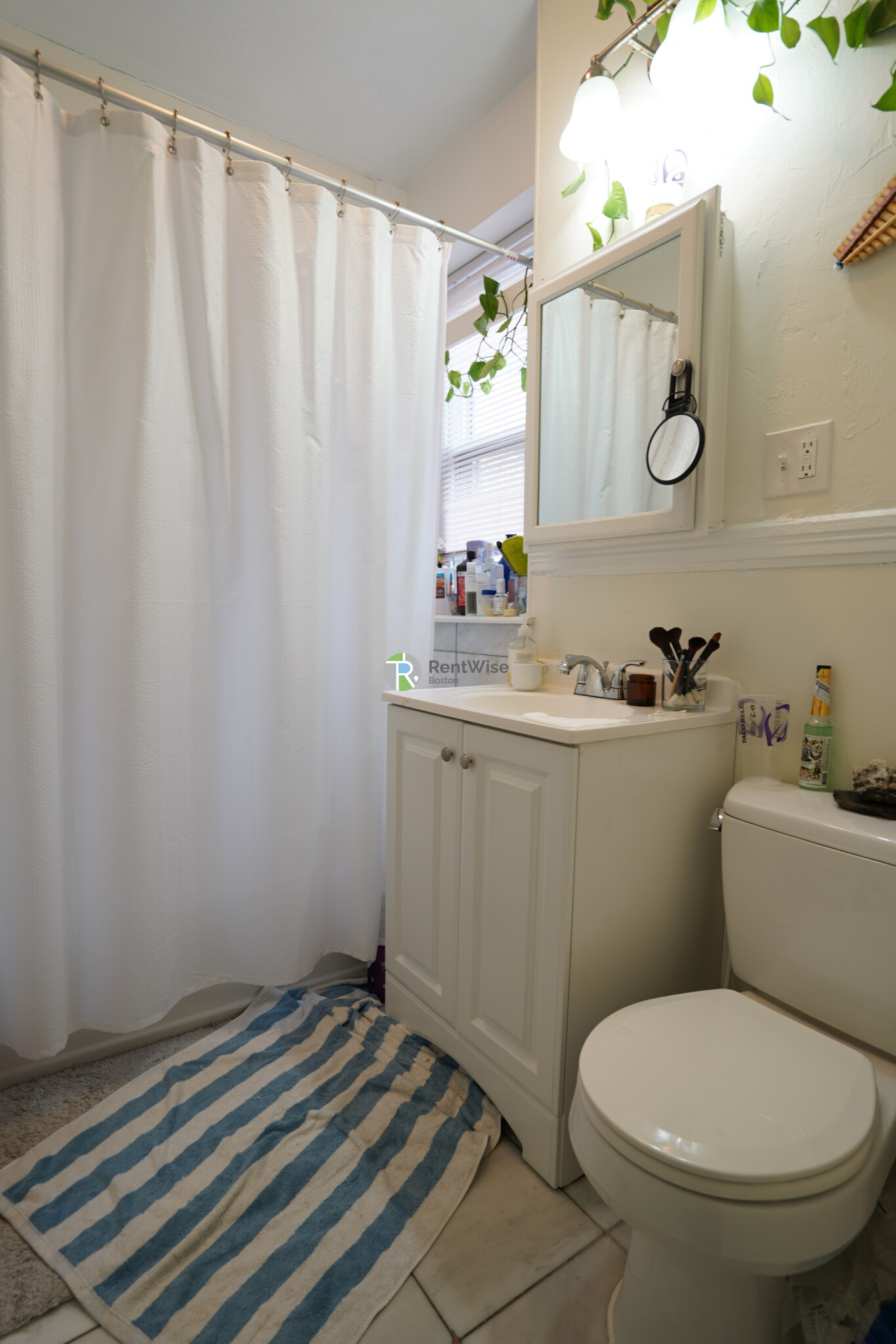 78 Brainerd Rd, Allston