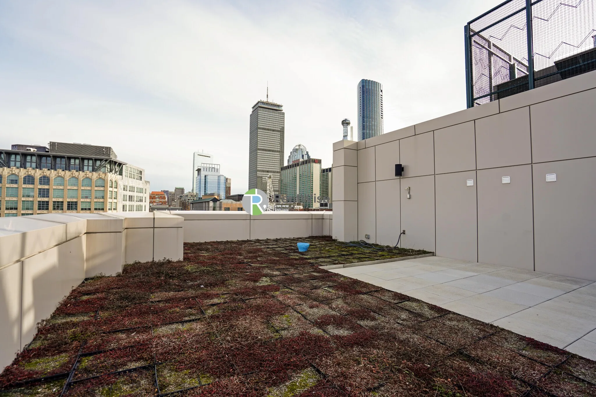 1085 Boylston St, Fenway