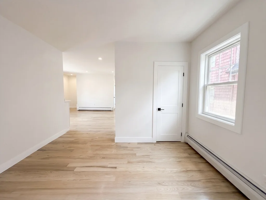 10 Pearl, West Everett