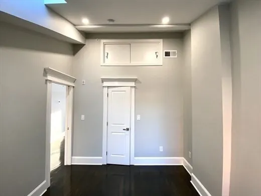 209 Green St, Cambridgeport