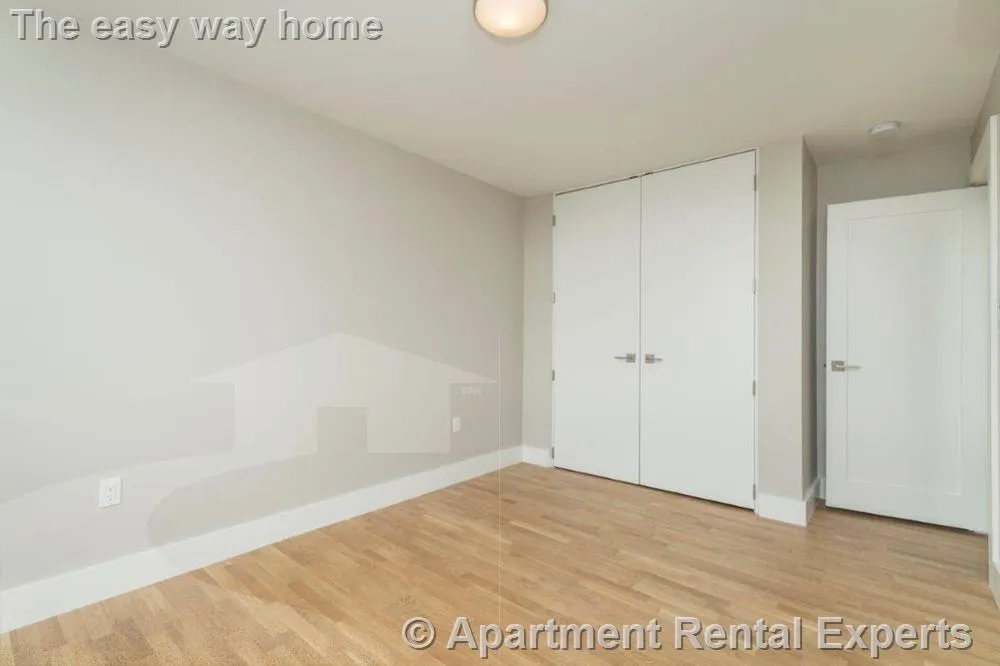 334 Harvard St, Harvard Square