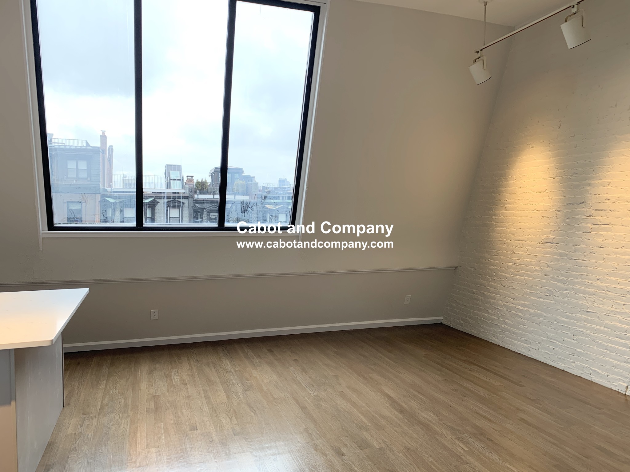 312 Marlborough St, Back Bay