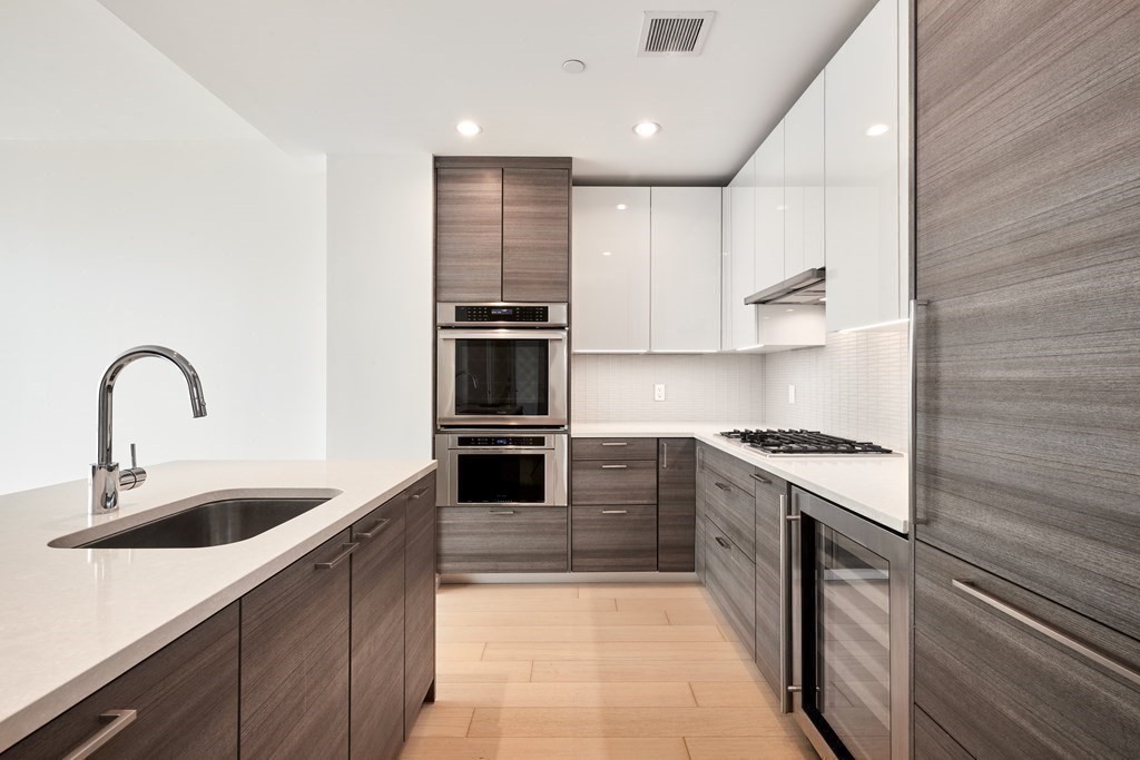 1 Franklin St, Downtown