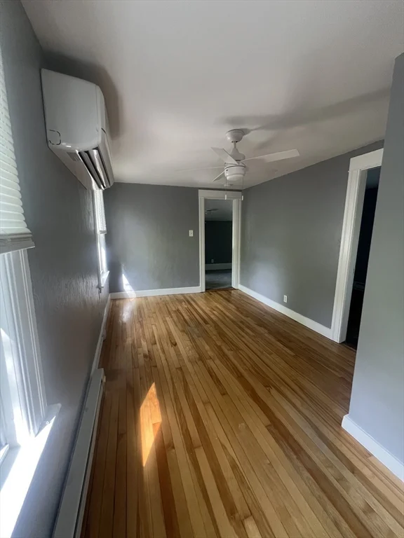 303 Lake Ave N, Worcester