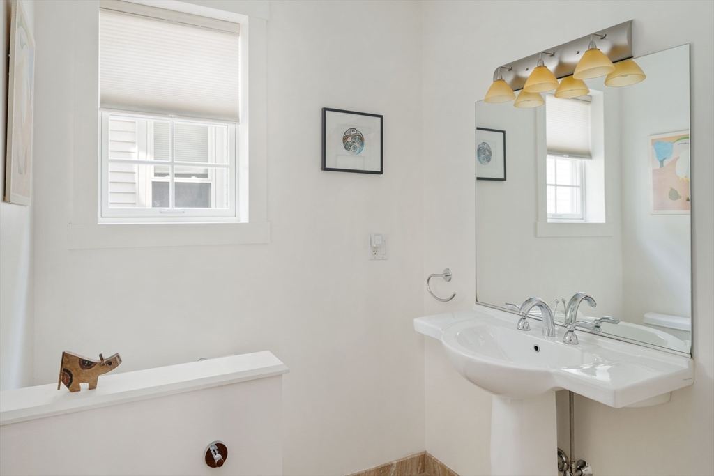 328 Highland Ave, Spring Hill